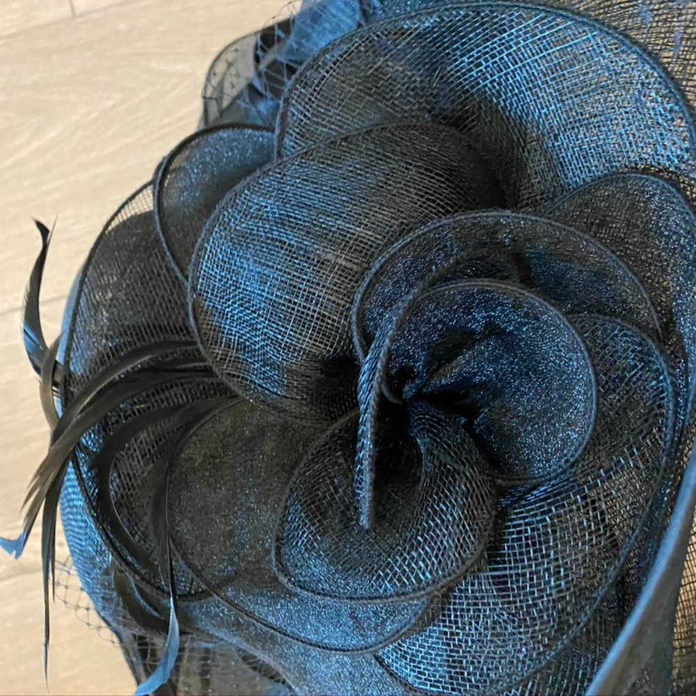 Black fancy / kentucky derby / funeral hat
